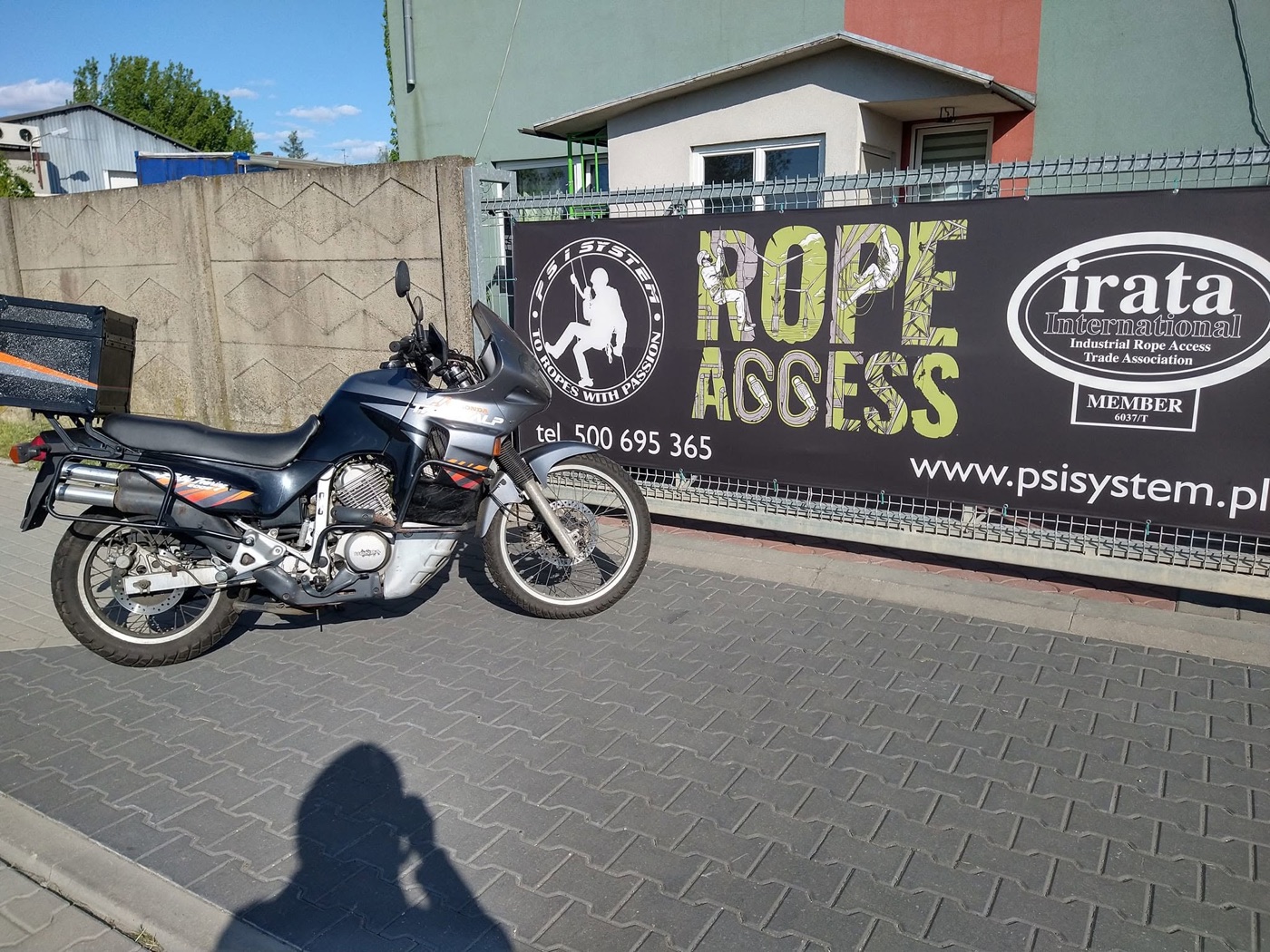 Rope access — industrial